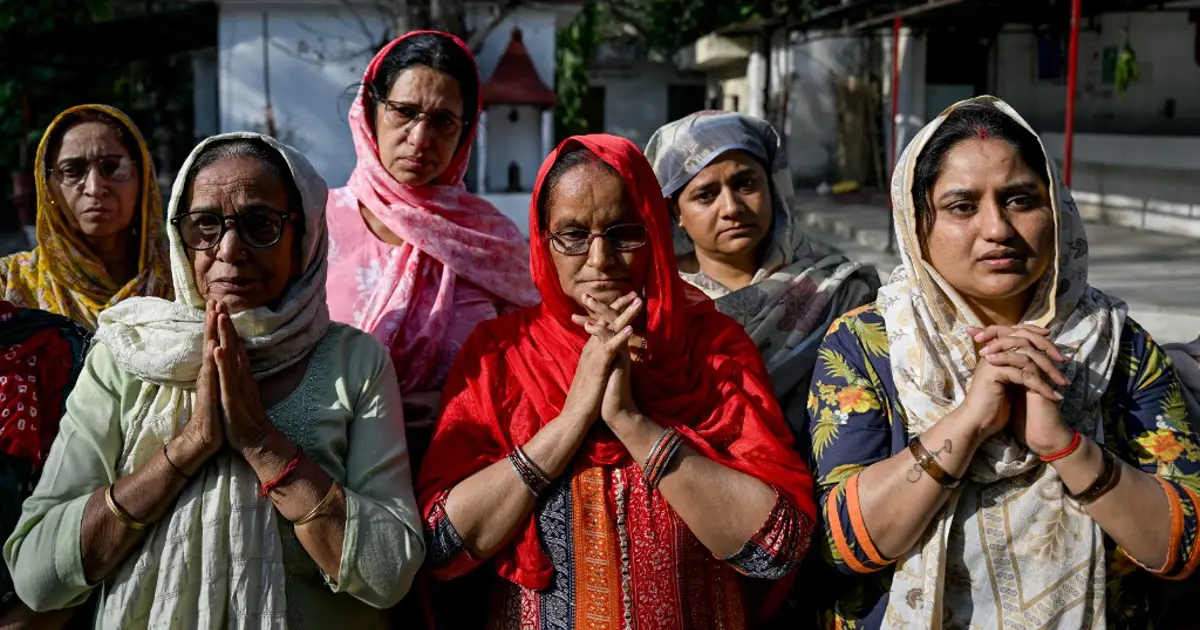 Dünyanın en büyük nüfus sayımı başlıyor. Bir yıl sürecek, kapı kapı gezilecek