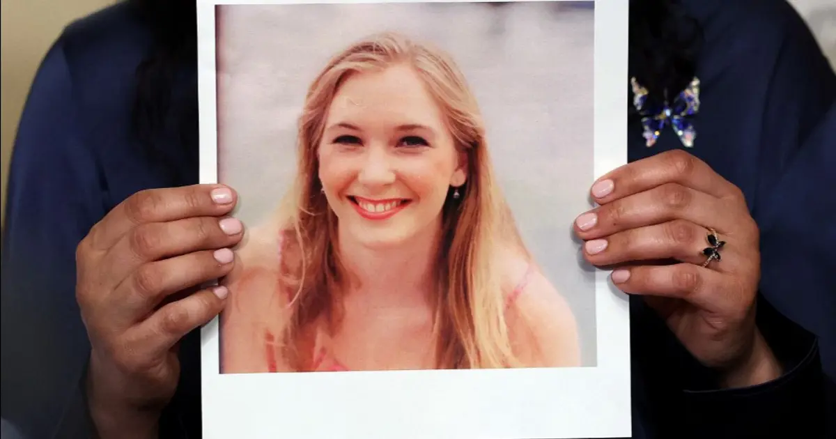 Epstein mağdurları ilk kez birlikte konuştu: “Gözlerimizdeki korkudan hoşlanıyordu”