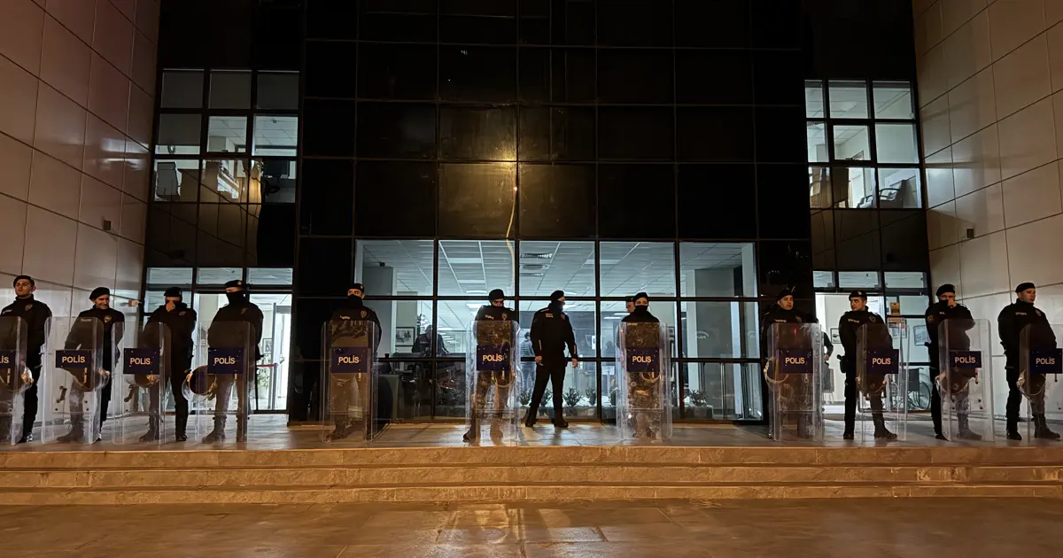 Marmaris Belediyesi’ne operasyon. 3 yönetici gözaltında