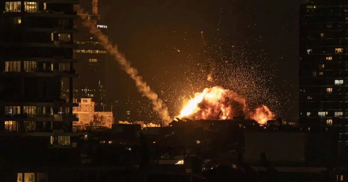 İran ordusu komutanı kurmaylarını uyardı: Her türlü saldırıya hazır olun