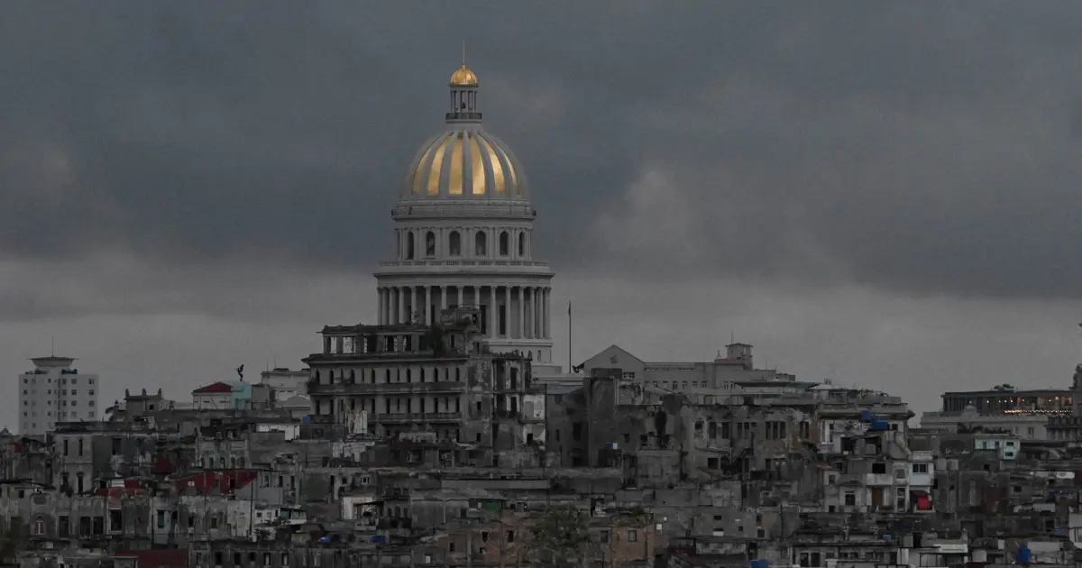 Küba’da yakıt krizi ülkeyi karanlığa sürüklüyor