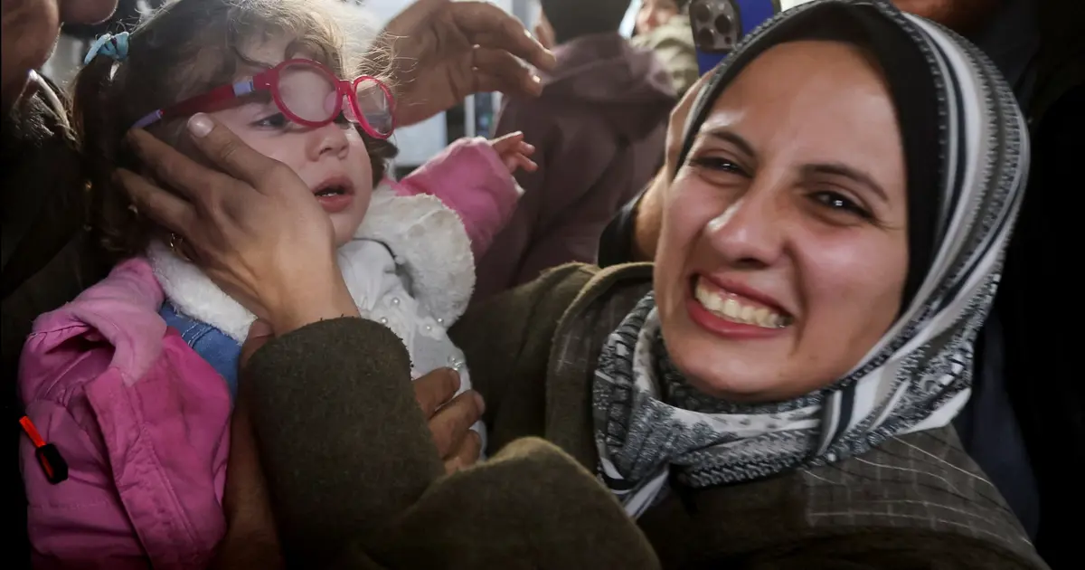 Gazze’den 2 yıl önce tahliye edildiler. Bu bebekler ailelerini tanımıyor