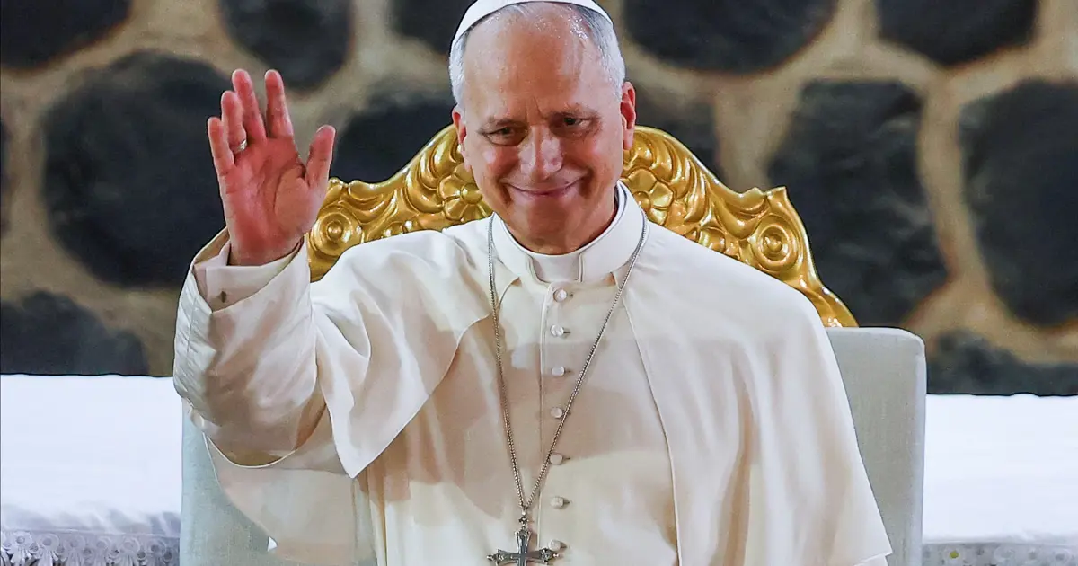 Papa’dan sert çıkış. “Dünya tiranların elinde harap oluyor”
