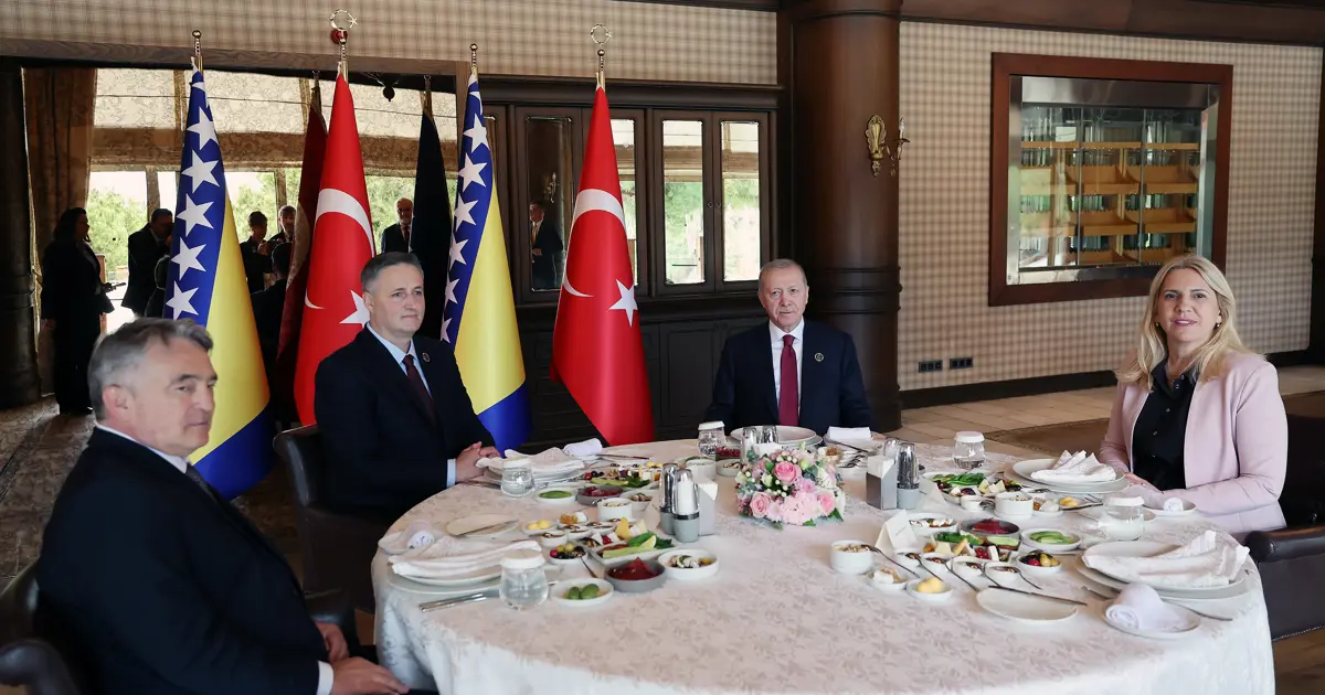 Cumhurbaşkanı Erdoğan’ın diplomasi trafiği sürüyor