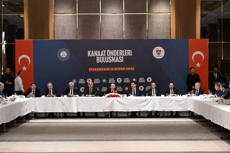 Adalet Bakanı Akın Gürlek, kanaat önderleri ile bir araya geldi