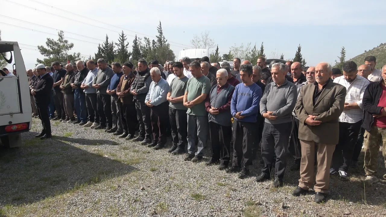 Hatay’da 10 bilezik için anne ve oğlunu katletmişti! Kan donduran morg detayı: Meğer katil…