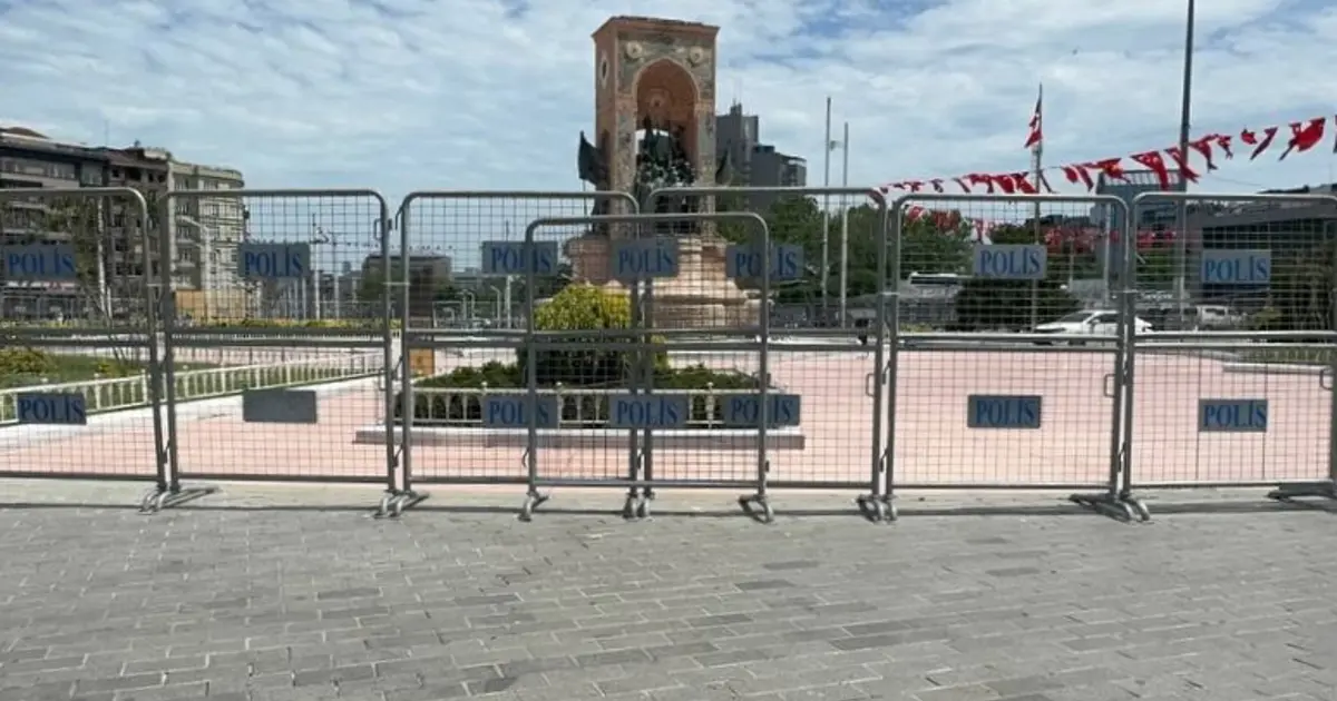 İstanbul’da bazı yollar ve Taksim metrosu kapatıldı