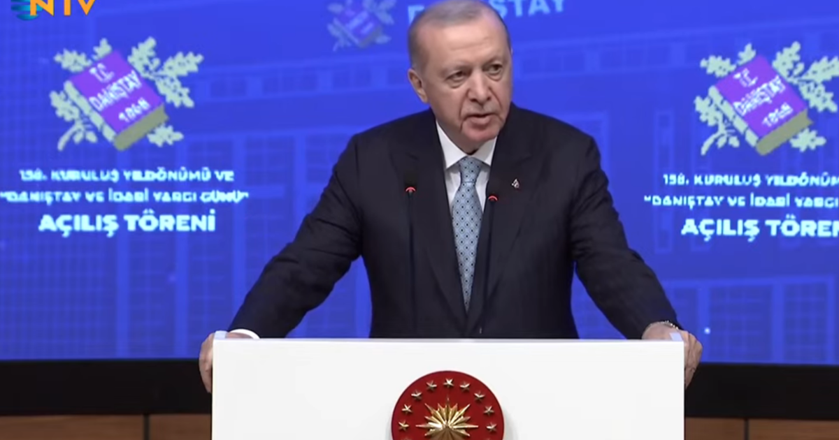 Cumhurbaşkanı Erdoğan’dan yeni anayasa mesajı. “Yeni anayasa gündemimizin üst sıralarında”