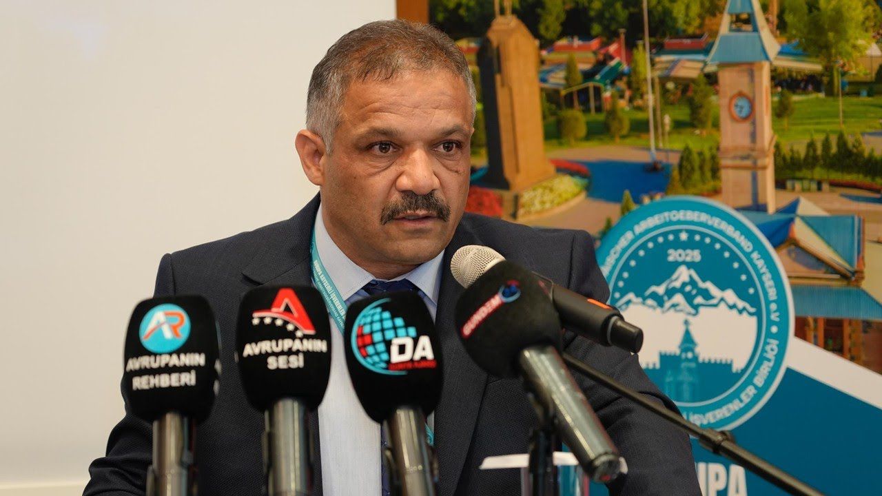 AKİB GENEL BAŞKANI ALİ HIZAR VE YÖNETİMİNDEN GURBETÇİLERE GÜÇLÜ ÇAĞRI: “BU YAZ ROTAMIZ TÜRKİYE OLSUN!”