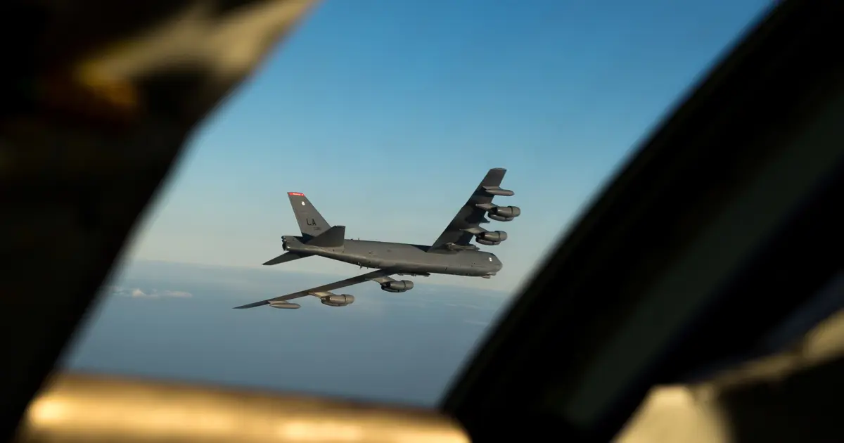 ABD’de B-52 bombardıman uçağı düştü